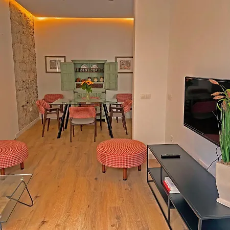 Апартаменты Perdomo By Rustic Homes